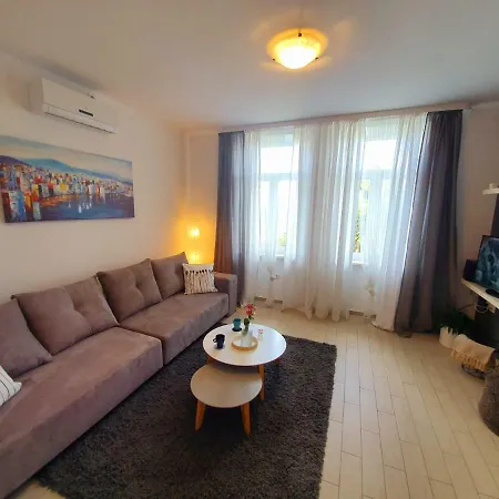 Apartment Apartman Mia
