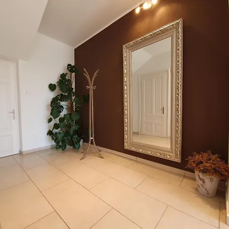 Apartment Apartman Mia